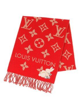 Louis Vuitton Echarpe LV Essential Precious Rabbit Wool 100% Zodiac Collection